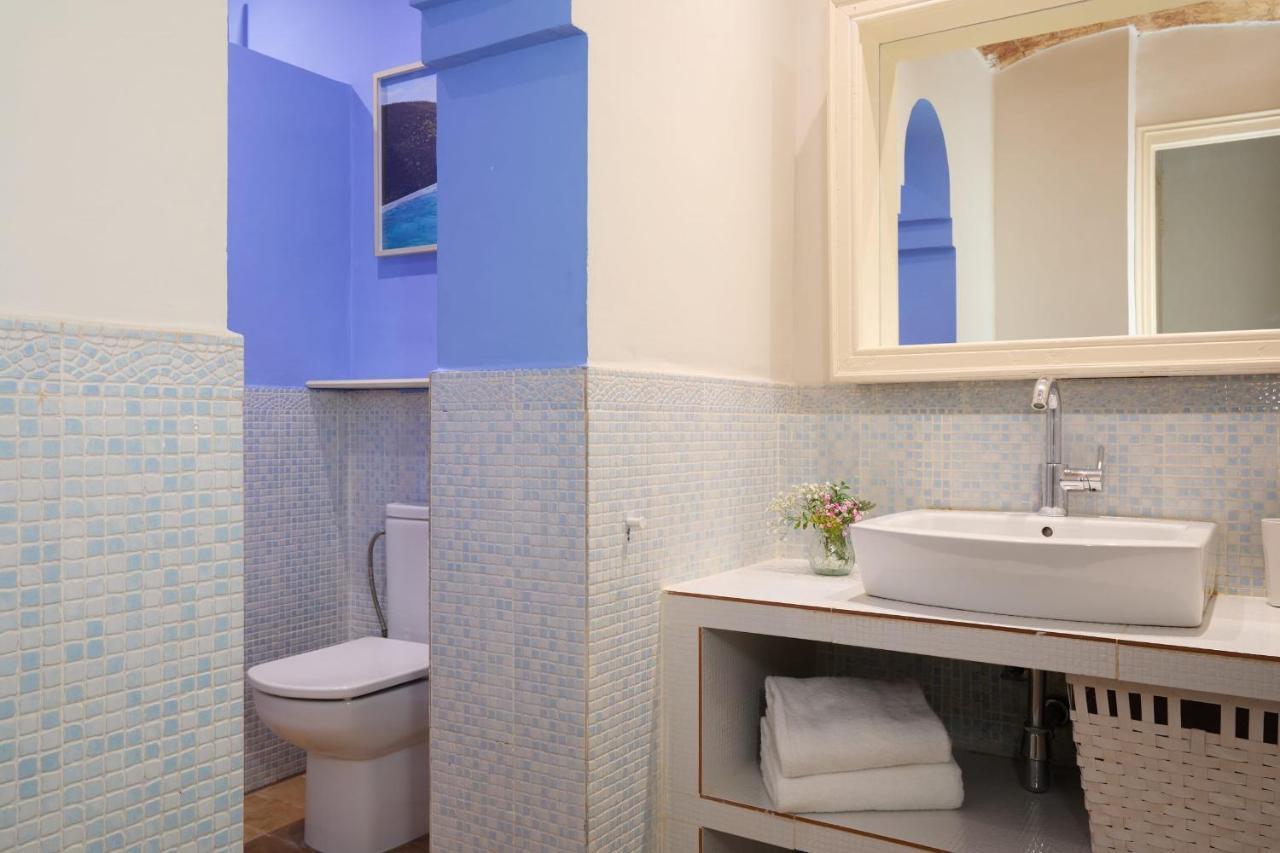 Апартаменты Casa Cosi - Patio 2 Барселона Экстерьер фото